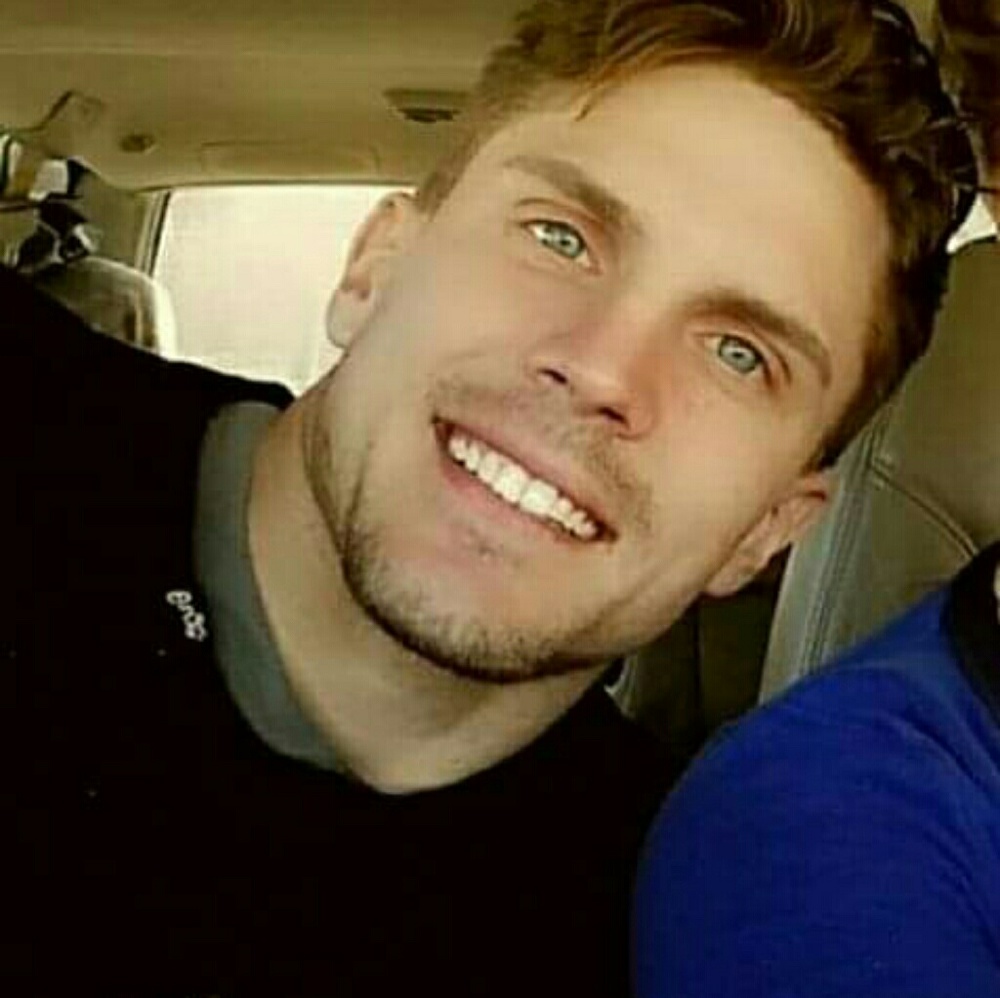 Meet your Posher, Adam